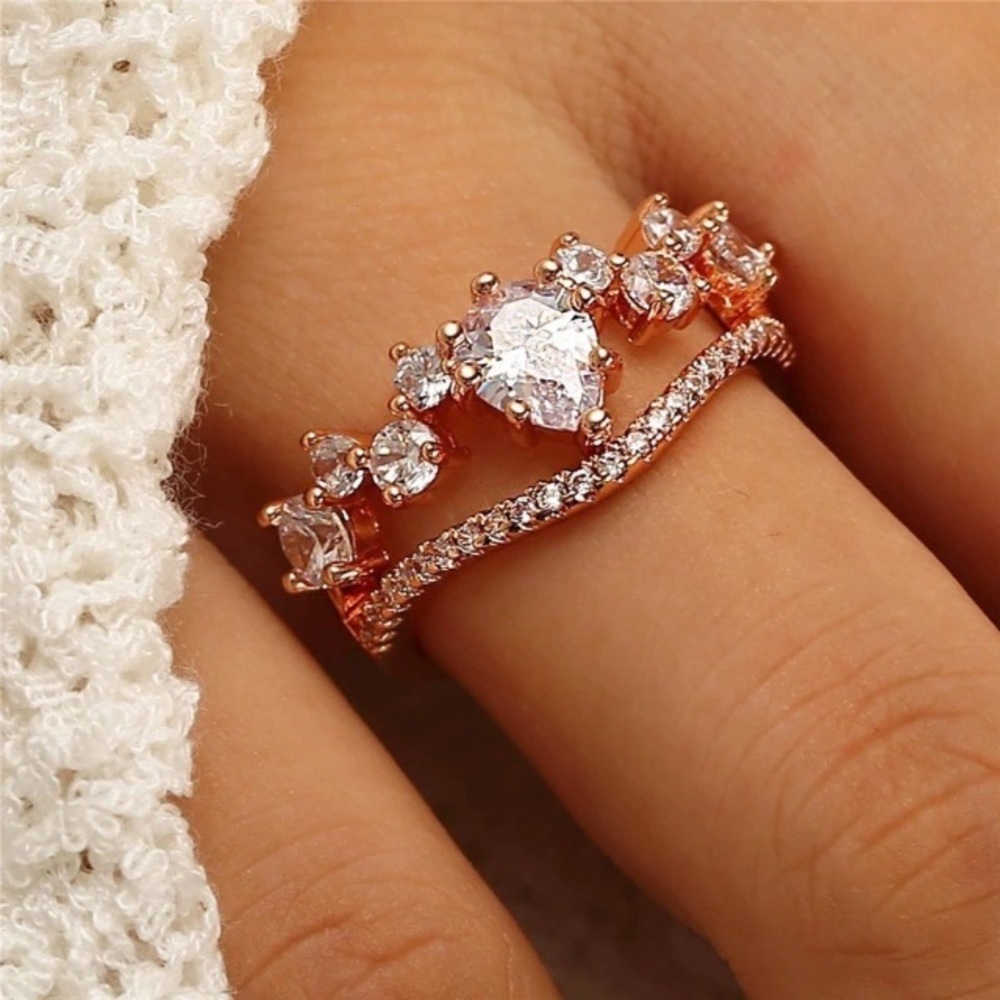 NEW!💙💎ROSE💗💛GOLDEN RING!💎💙7 TEARDROP CZ PAVE - Picture 2 of 8